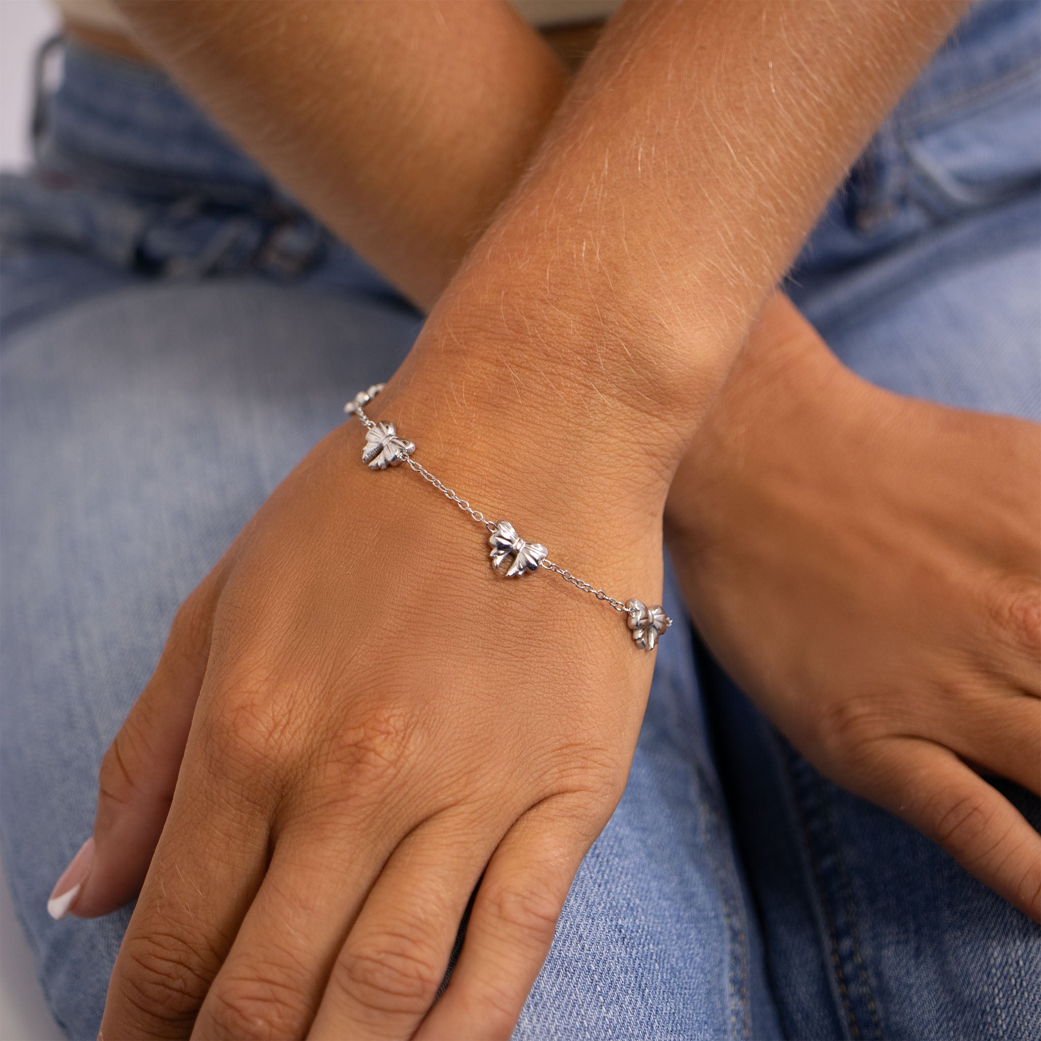 18K Gold PVD Stainless Steel Bow Station Bracelet