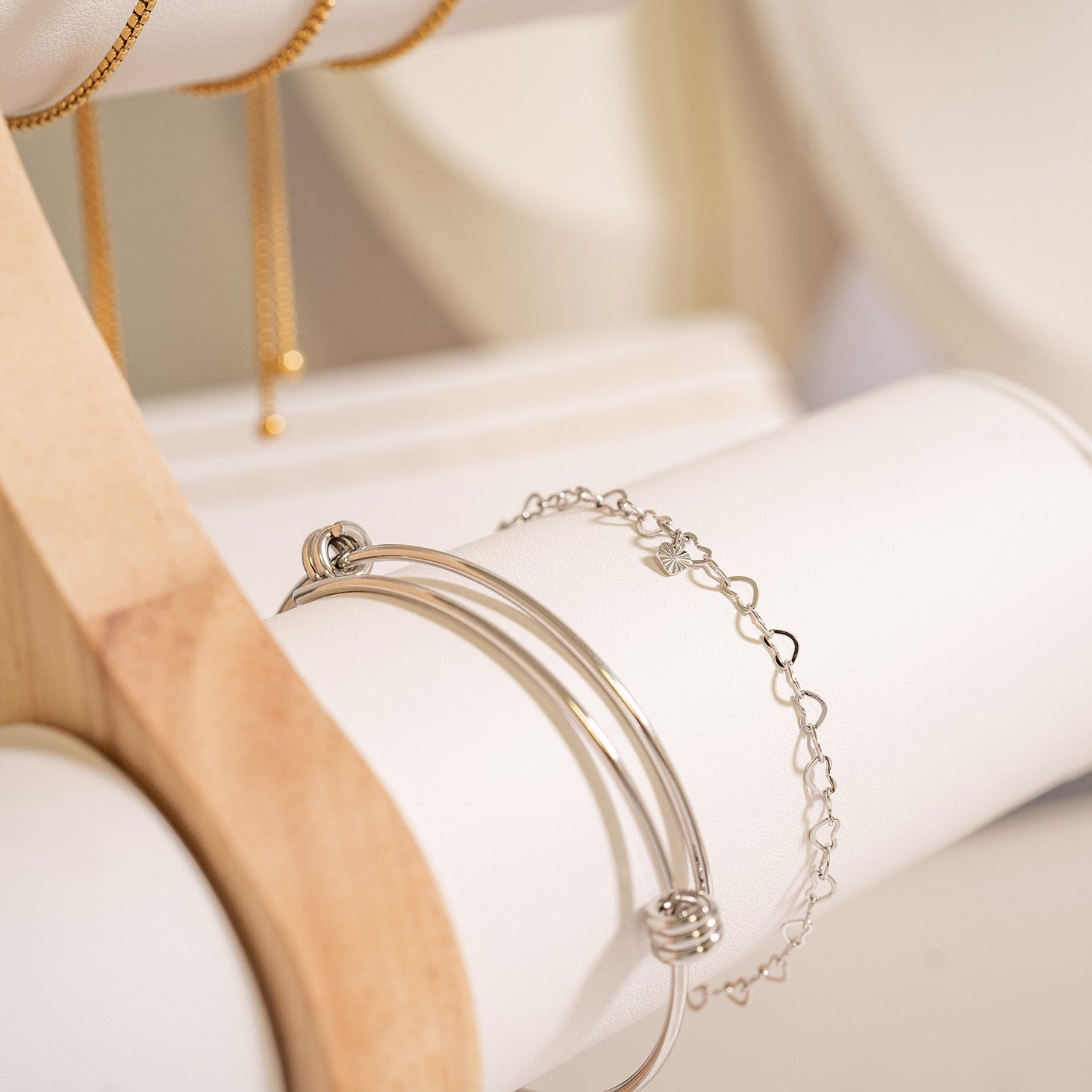 Stainless Steel Expandable Bangle Bracelet