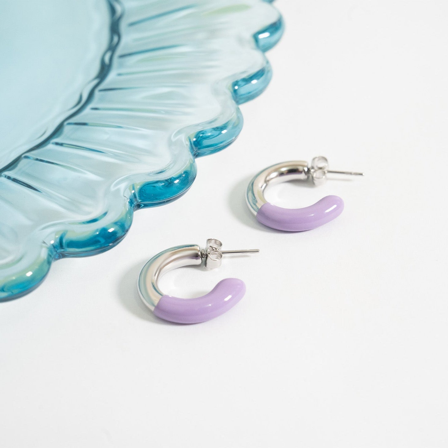 18K Gold PVD Stainless Steel Purple Epoxy Huggie hoop Earrings