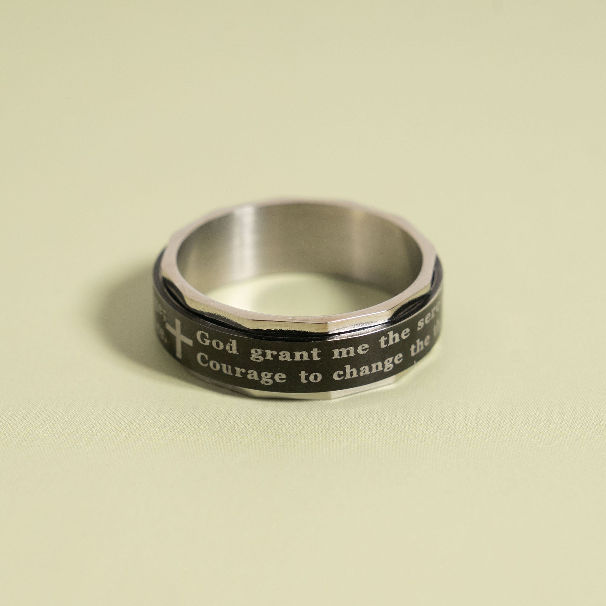 Highly Polished Stainless Steel Serenity Prayer Spinner Center Ring