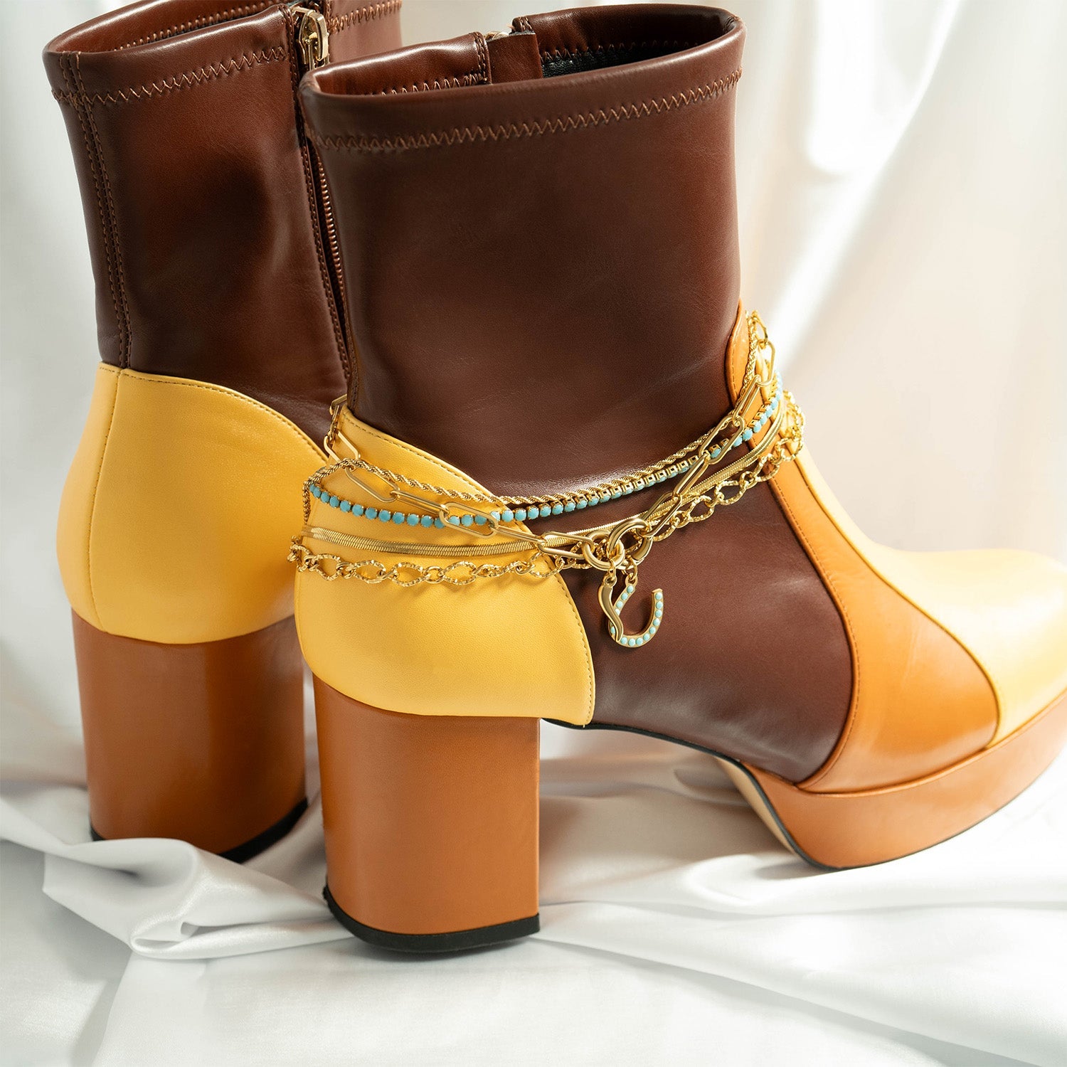 18K Gold PVD Stainless Steel Hammered Oval Chain - By The Foot