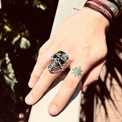 Detailed Cracked Skull with CZ Eyes Stainless Steel Ring