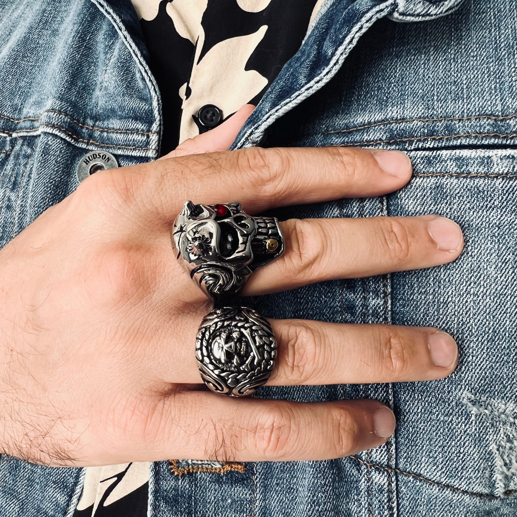 Polished Skull And Crossbones With Ocean Pattern Stainless Steel Ring