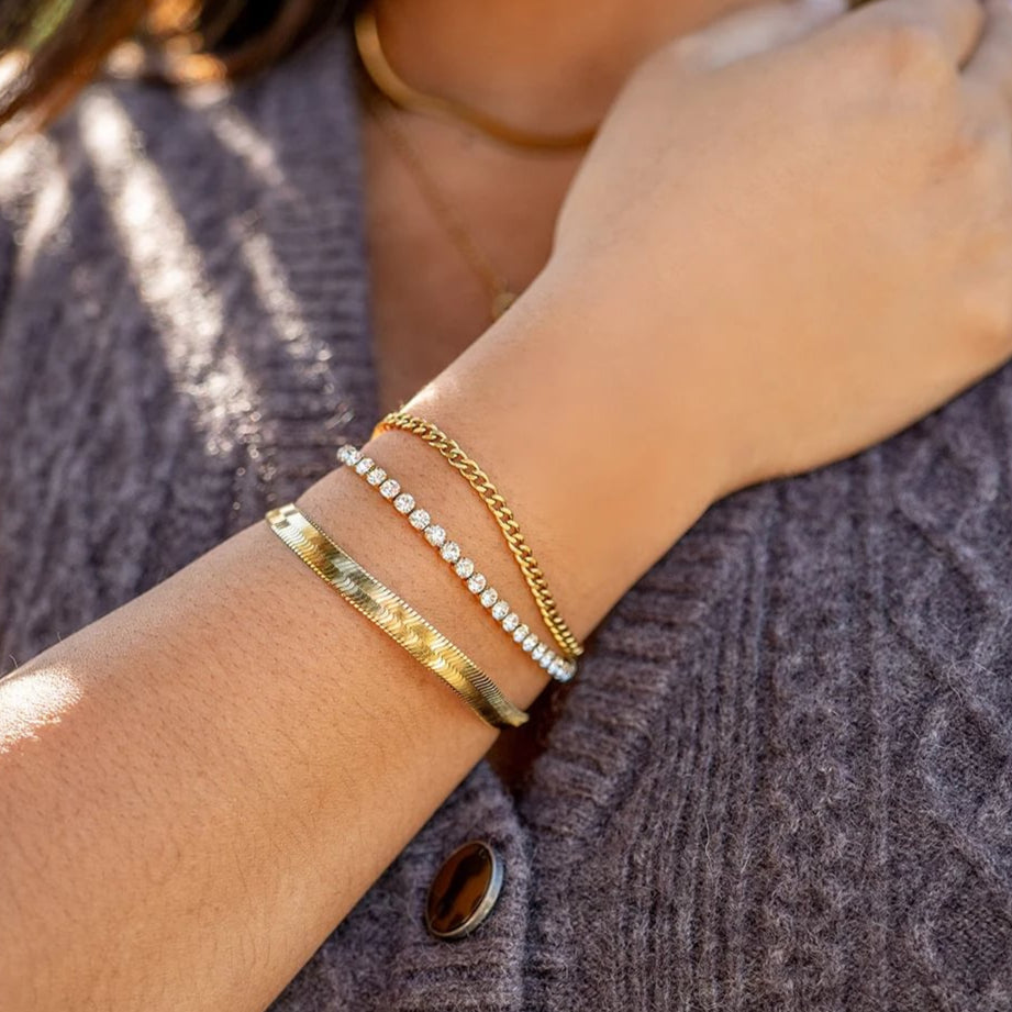 18K Gold PVD Stainless Steel Diamond Cut Curb Chain Bracelet