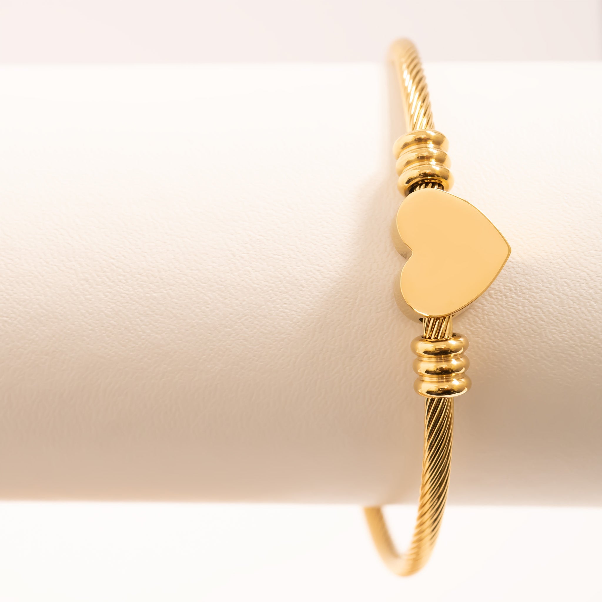 18K Gold PVD Stainless Steel Engraveable Heart Cuff Bracelet