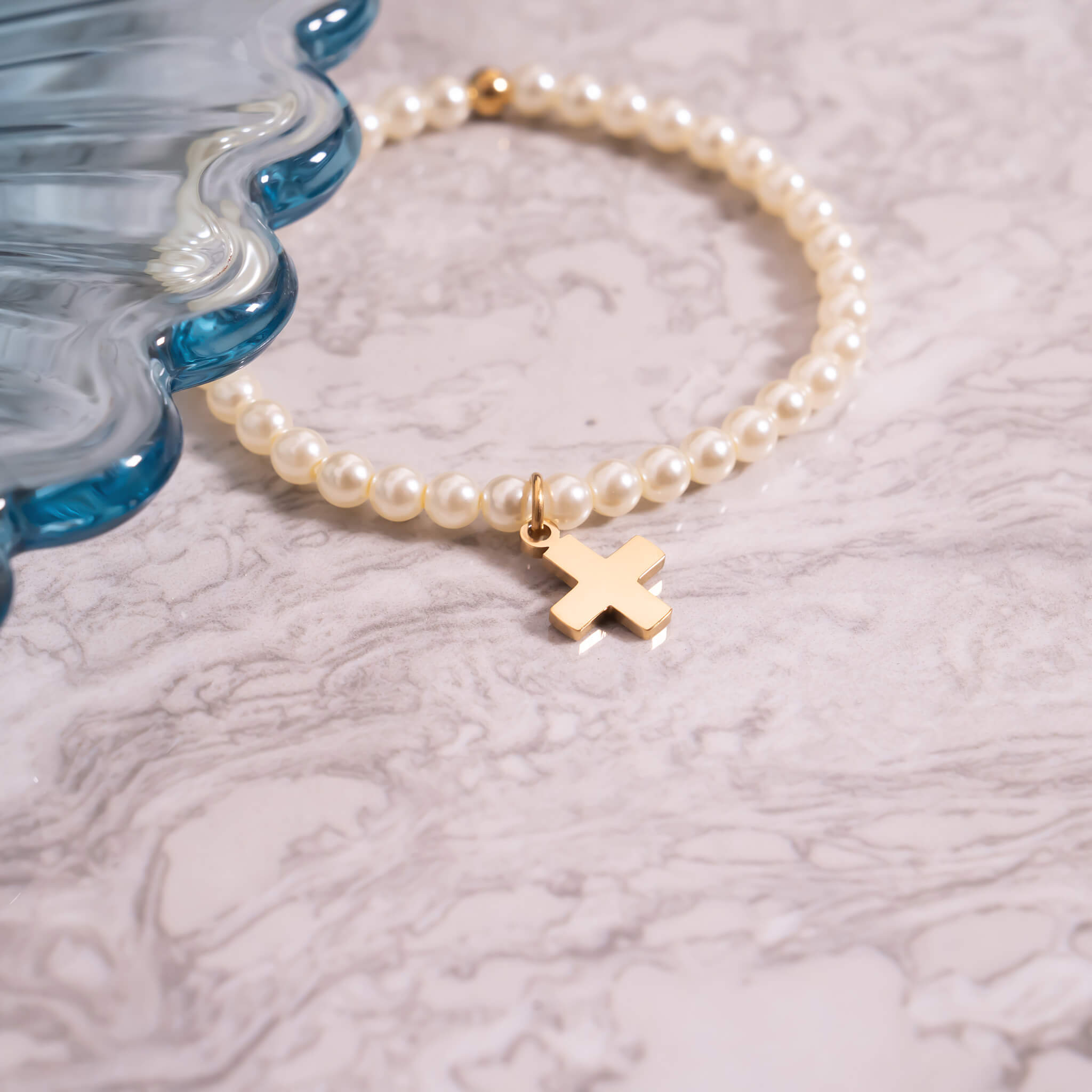 18K Gold PVD Stainless Steel Pearl Beaded Bracelet with Cross