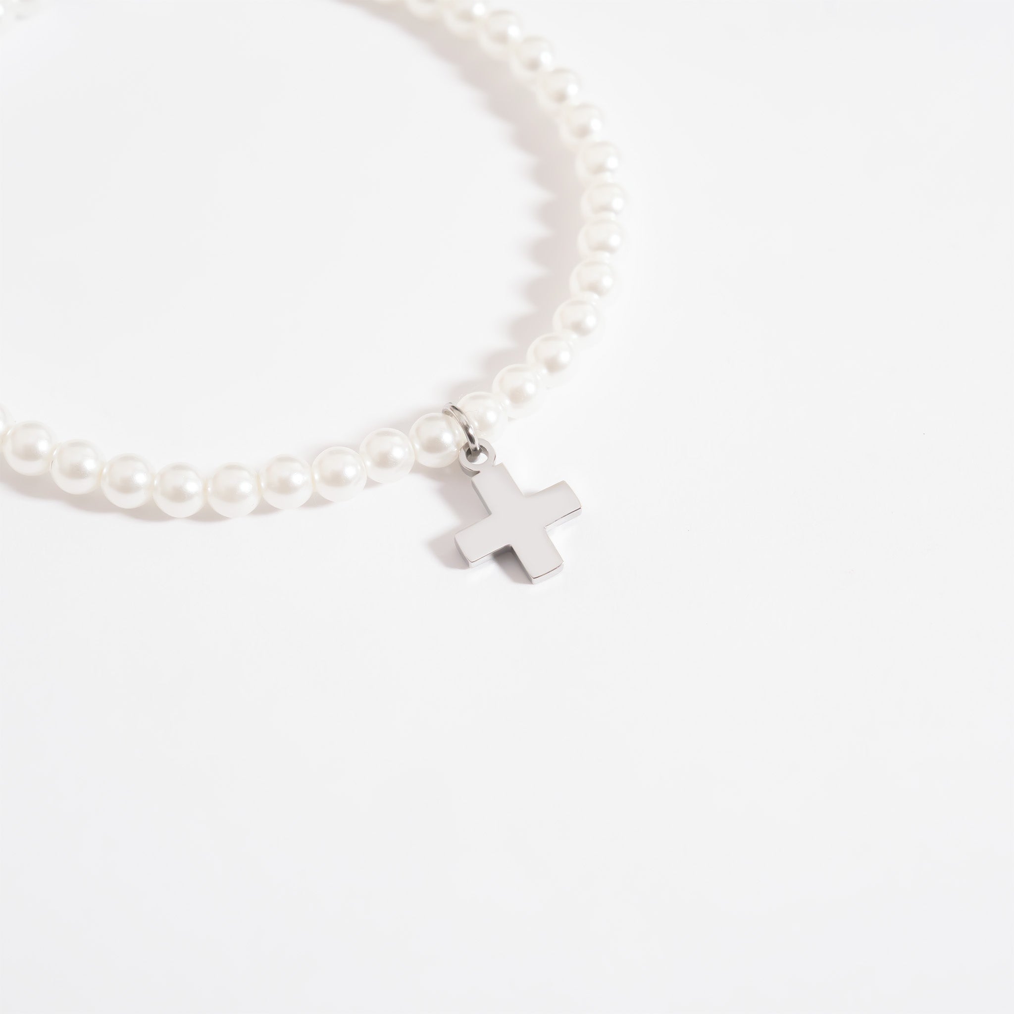 18K Gold PVD Stainless Steel Pearl Beaded Bracelet with Cross