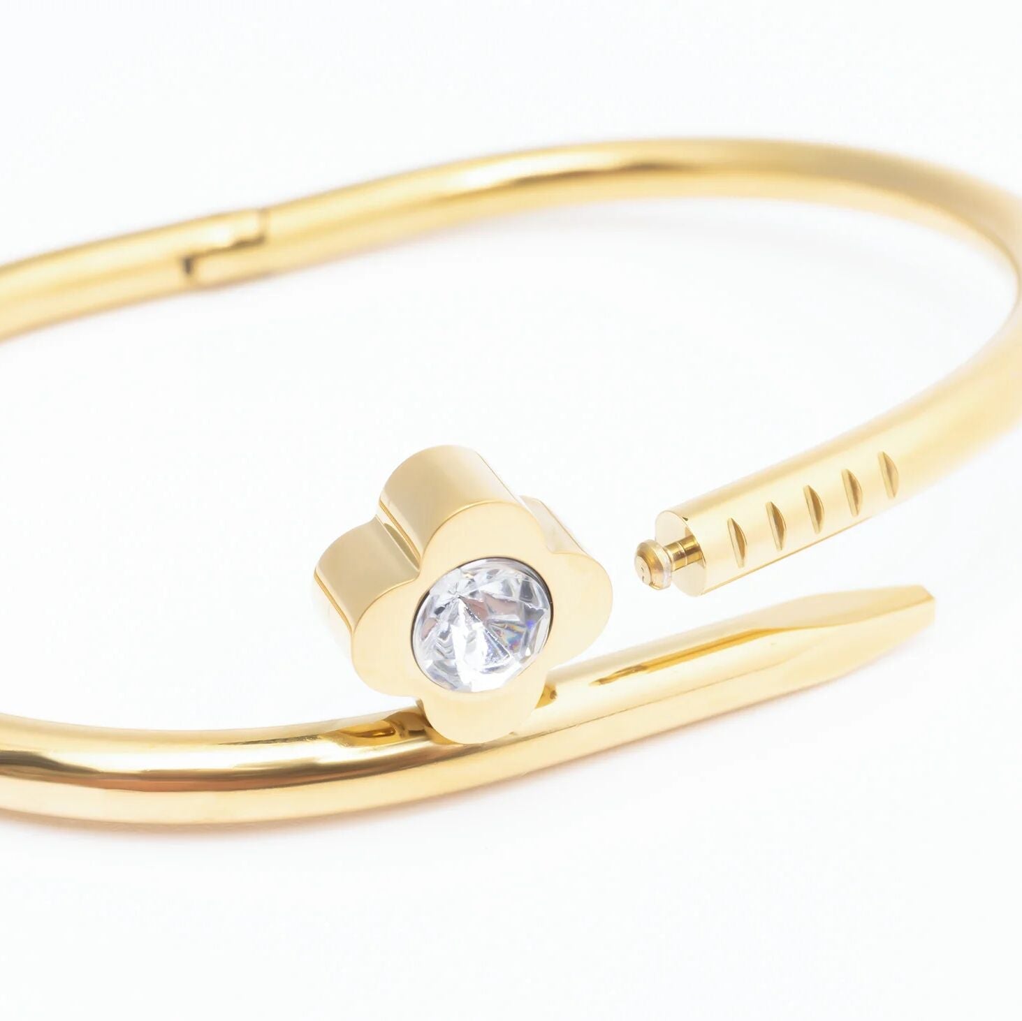 18K Gold PVD Stainless Steel Stone Floral Nail Bangle Bracelet