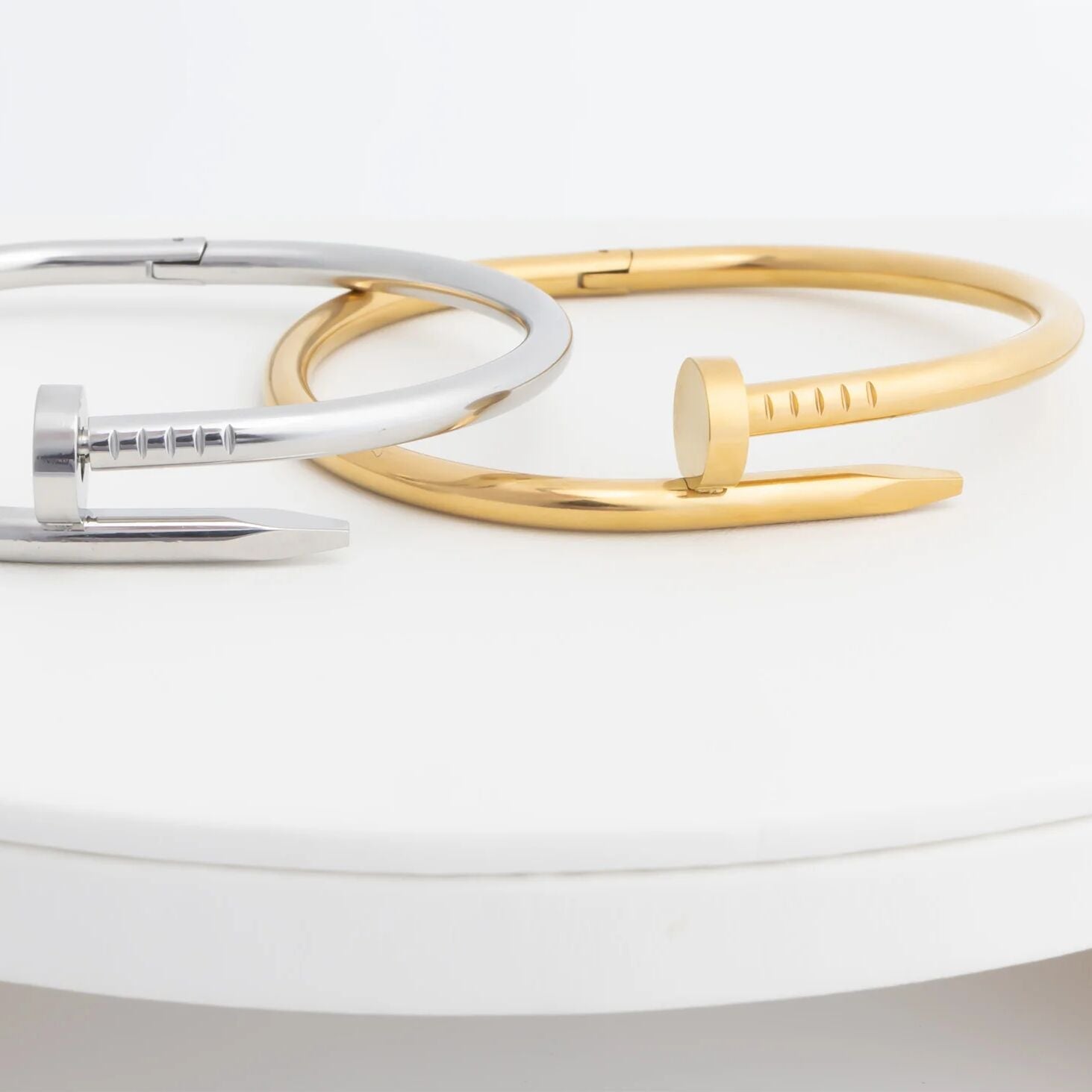 18K Gold PVD Stainless Steel Nail Bangle Bracelet