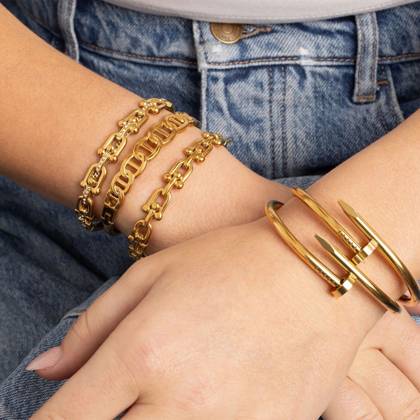 18K Gold PVD Stainless Steel Oval Chain Bangle Bracelet