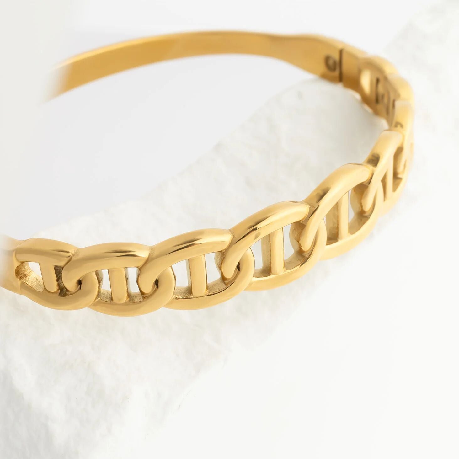 18K Gold PVD Stainless Steel Oval Chain Bangle Bracelet