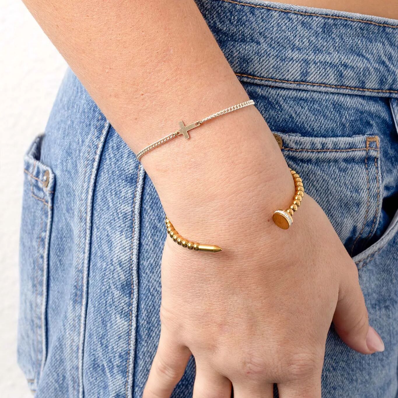 18K Gold PVD Stainless Steel Beaded Nail Bangle Bracelet With Stones