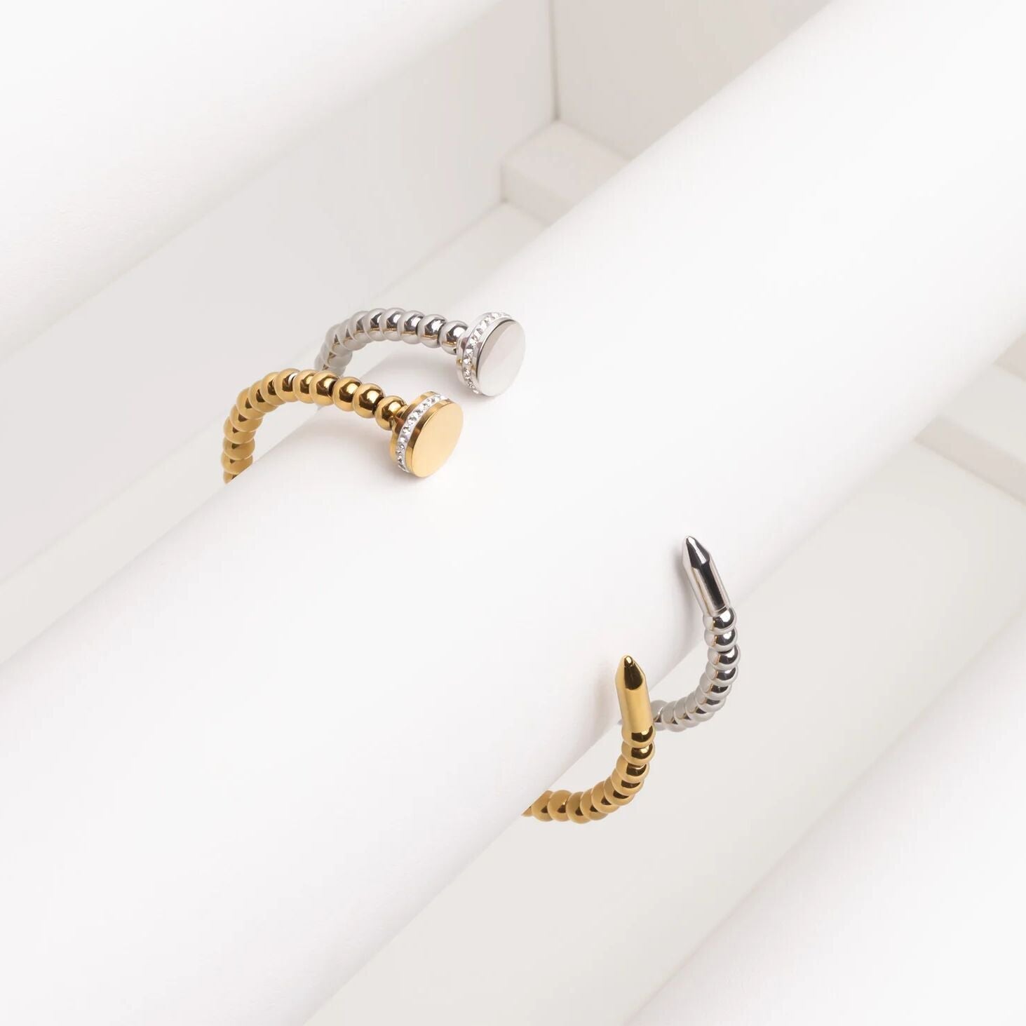 18K Gold PVD Stainless Steel Beaded Nail Bangle Bracelet With Stones