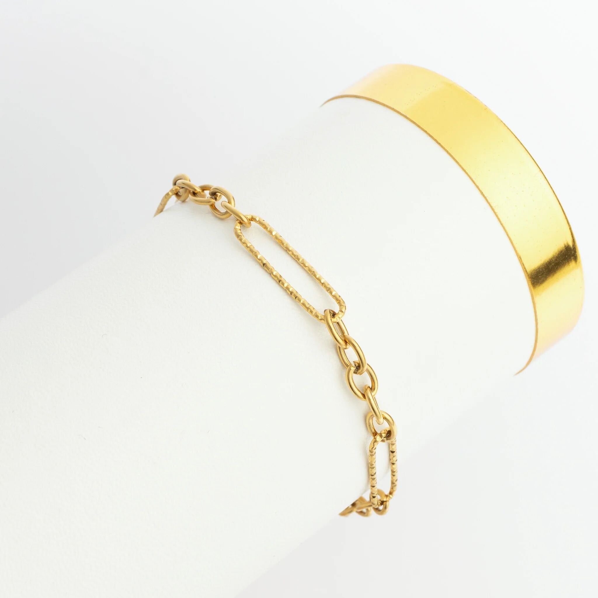 18K Gold PVD Stainless Steel Long Paperclip Textured Chain Bracelet