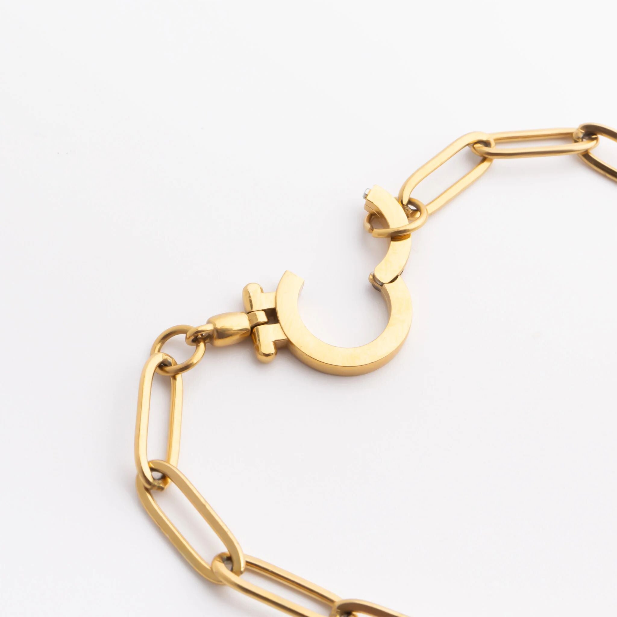 18K Gold PVD Stainless Steel Paperclip Lock Charm Holder Bracelet