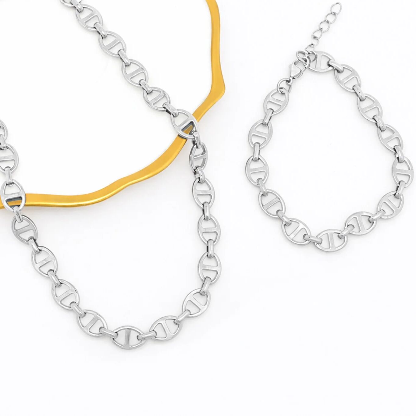 18K Gold PVD Stainless Steel Thick Oval Chain Bracelet
