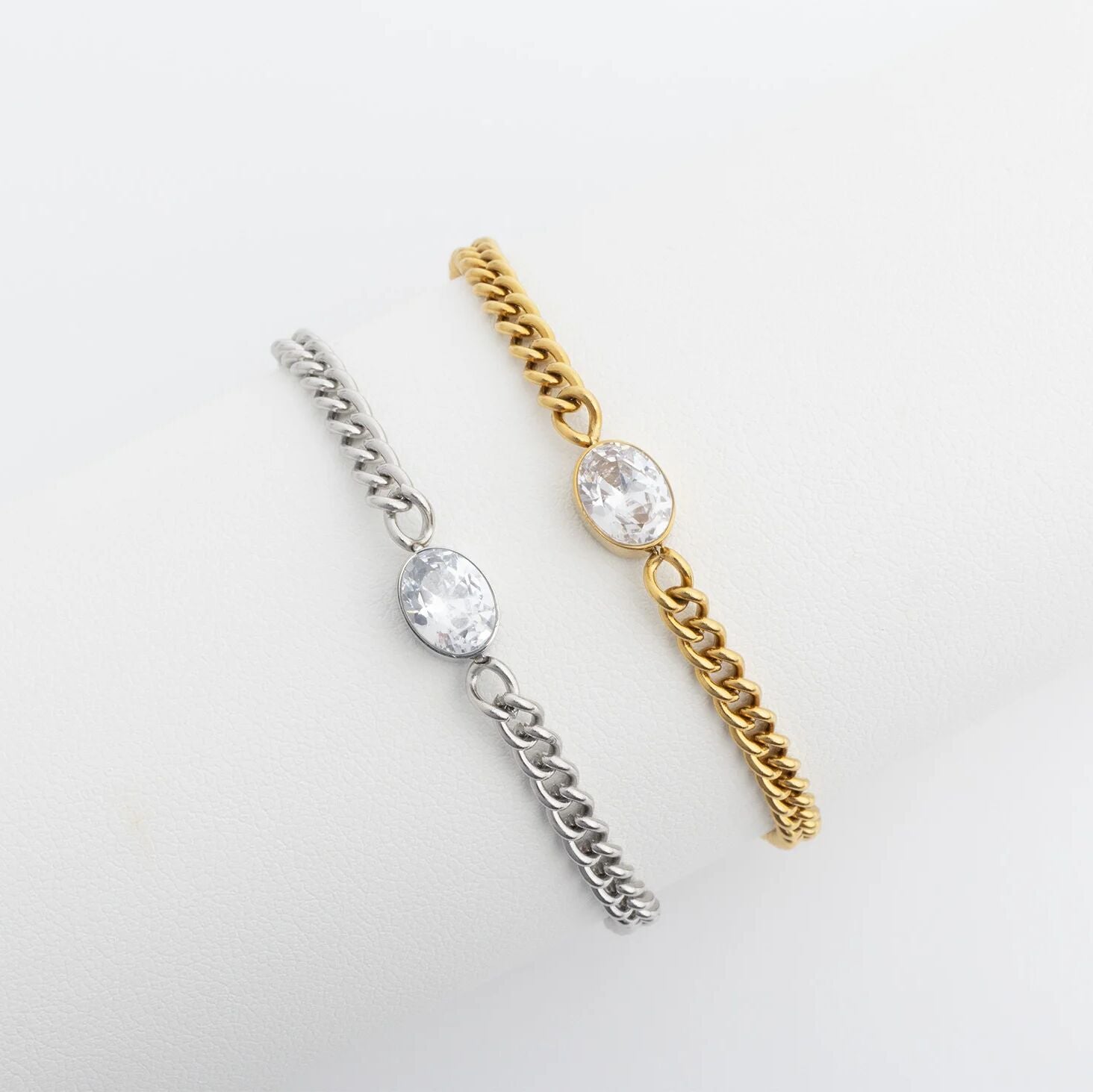 18K Gold PVD Stainless Steel Oval CZ Stone Curb Chain Bracelet