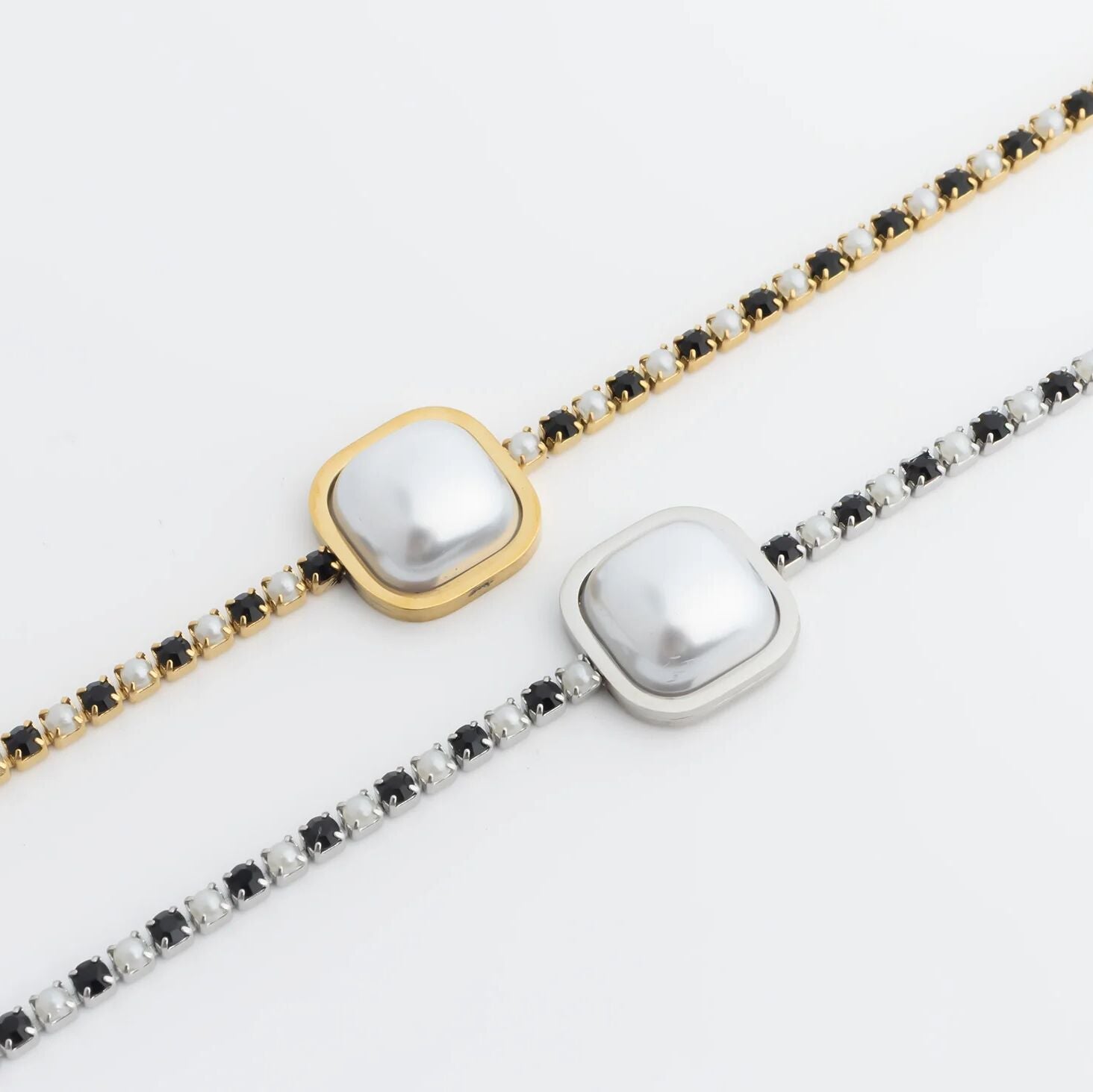 18K Gold PVD Stainless Steel Pearl Center Stone Two Tone Stone Bracelet