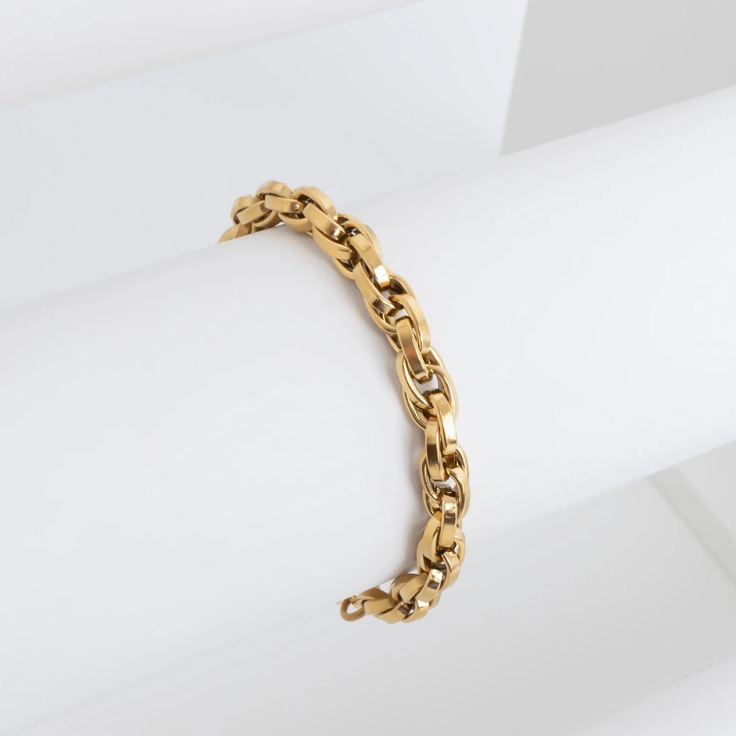 18K Gold PVD Stainless Steel Double Oval Chain Bracelet