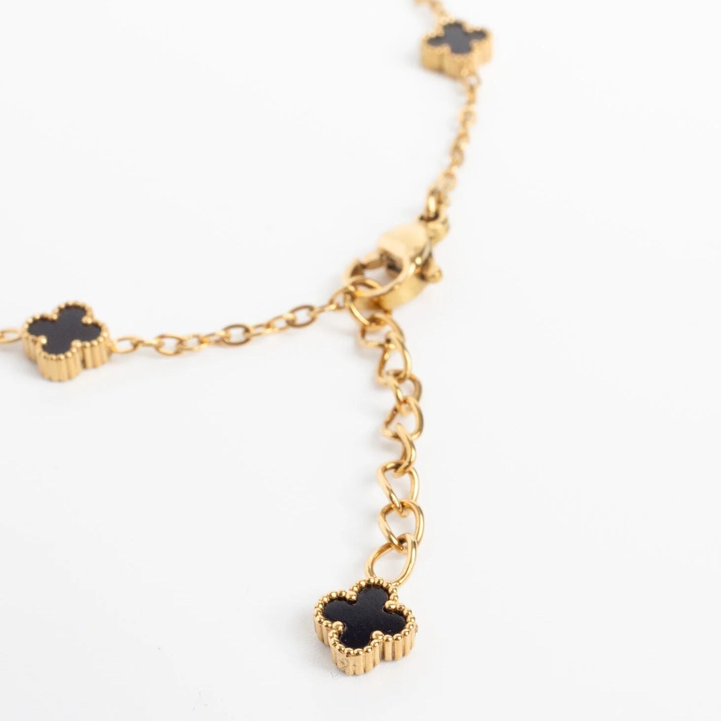18K Gold PVD Stainless Steel Small Floral Motif Bracelet