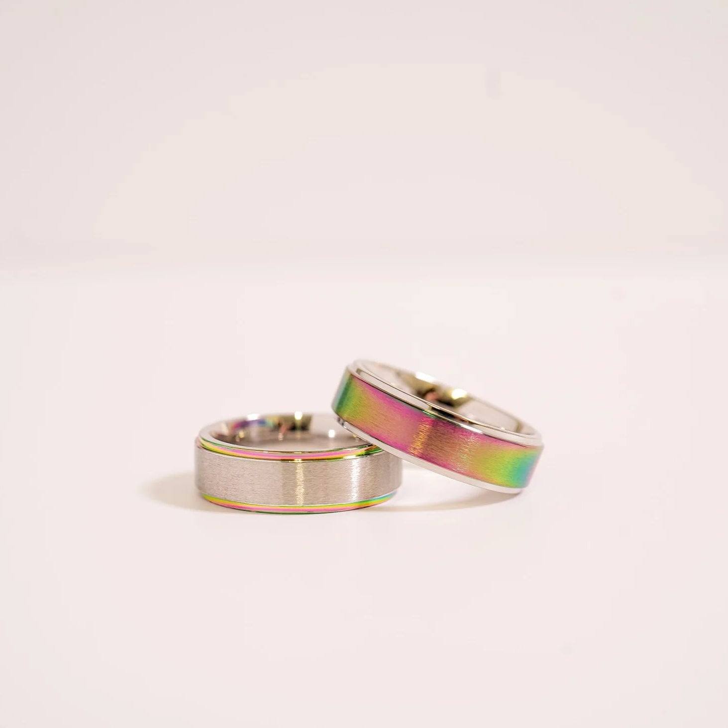 Stainless Steel Rainbow Center Polished Edge Ring
