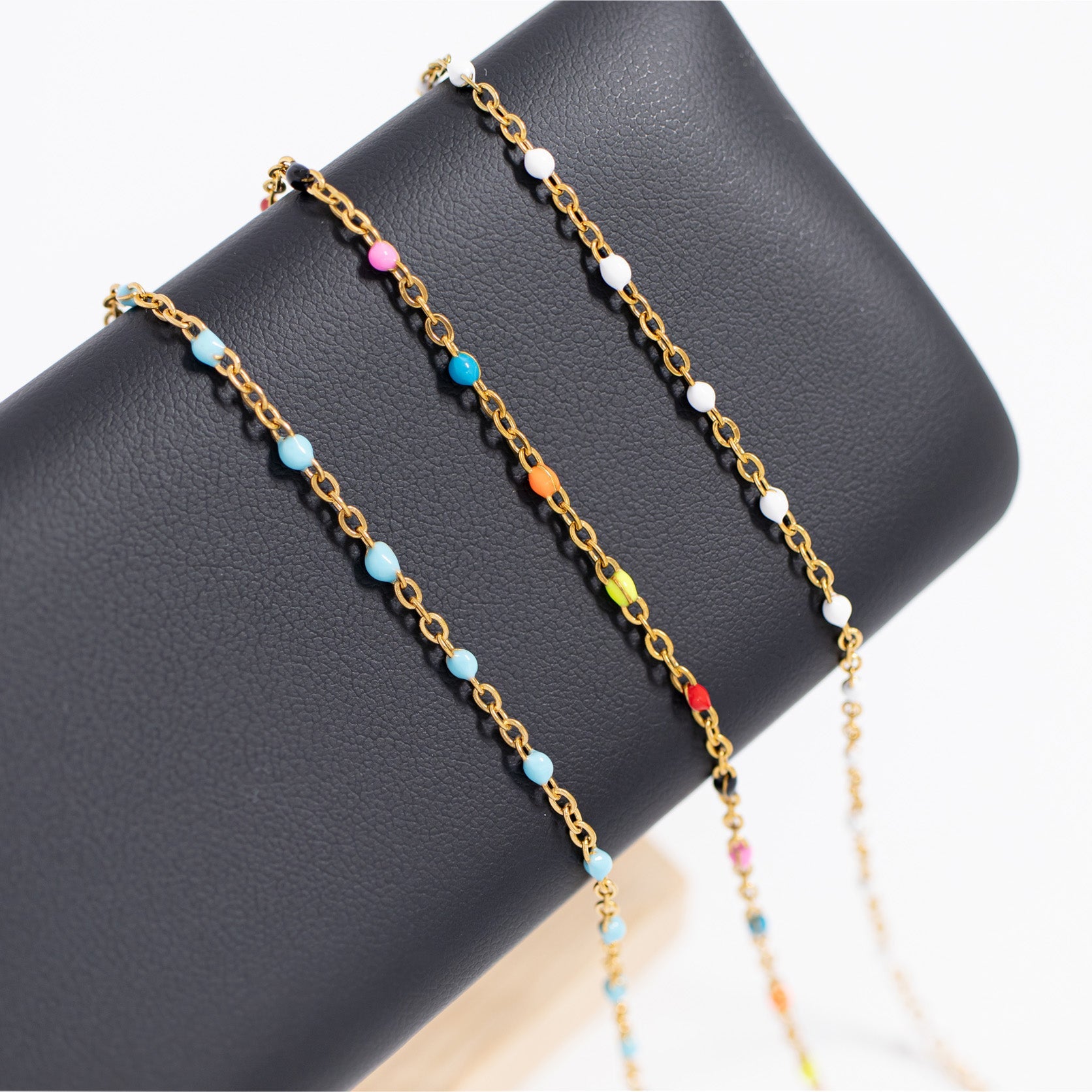 18K Gold PVD Stainless Steel Confetti White Chain Necklace