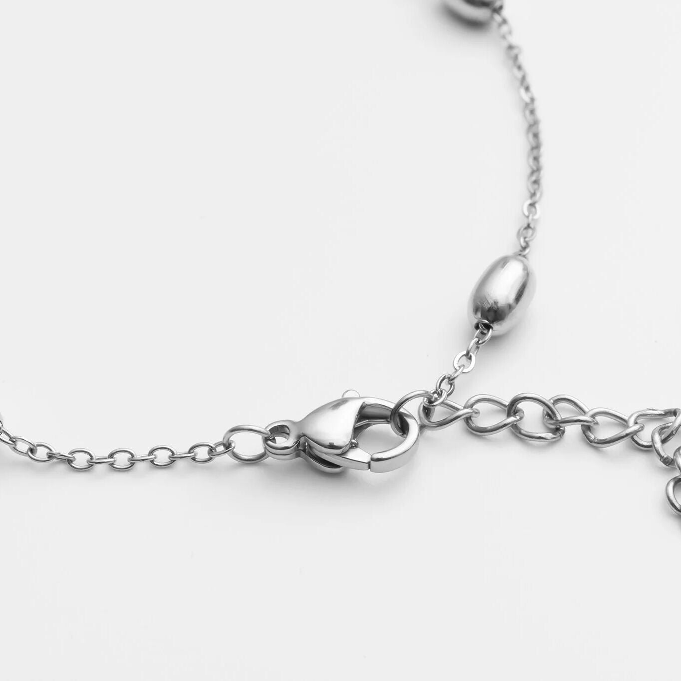 18K Gold PVD Stainless Steel Statement Bead Hand Chain