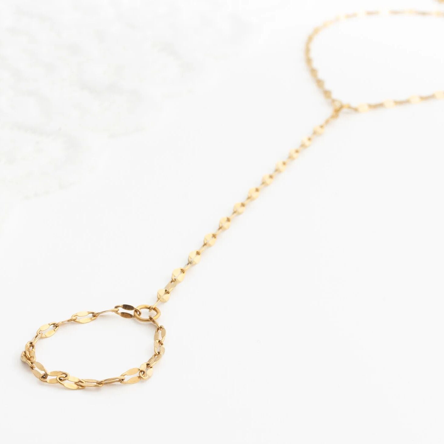 18K Gold PVD Stainless Steel Lip Hand Chain