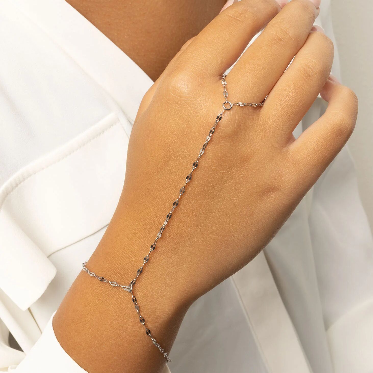 18K Gold PVD Stainless Steel Lip Hand Chain
