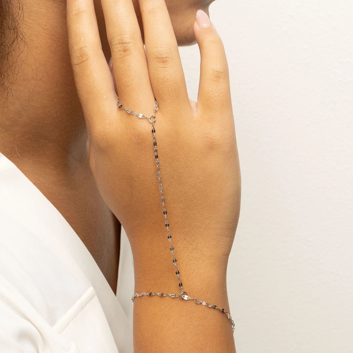 18K Gold PVD Stainless Steel Lip Hand Chain