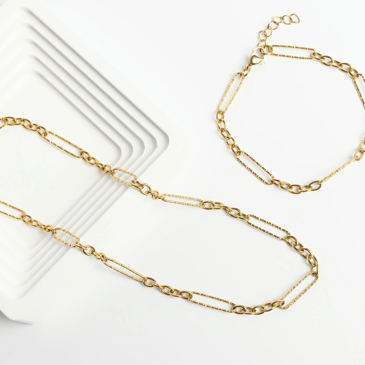 18K Gold PVD Stainless Steel Long Paperclip Textured Chain Necklace