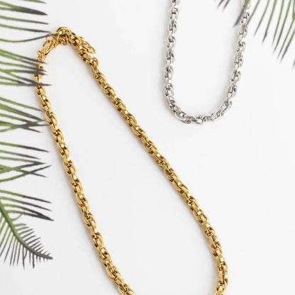18K Gold PVD Stainless Steel Twisted Oval Chain Necklace