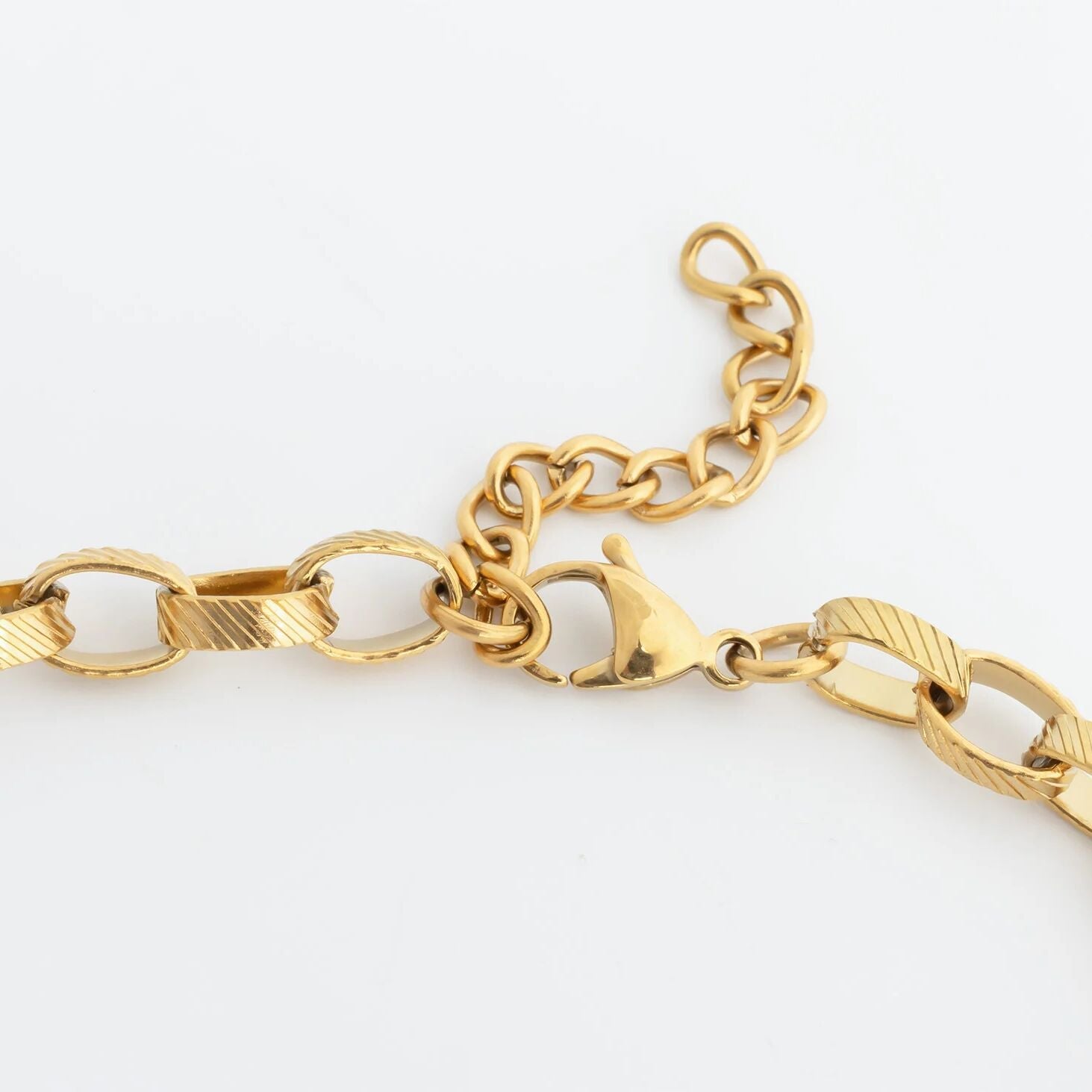 18K Gold PVD Stainless Steel Thick Oval Chain Necklace