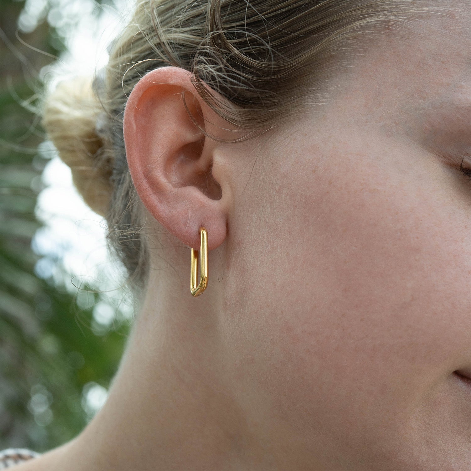 18K Gold PVD Stainless Steel Rounded Rectangle Huggie Earrings