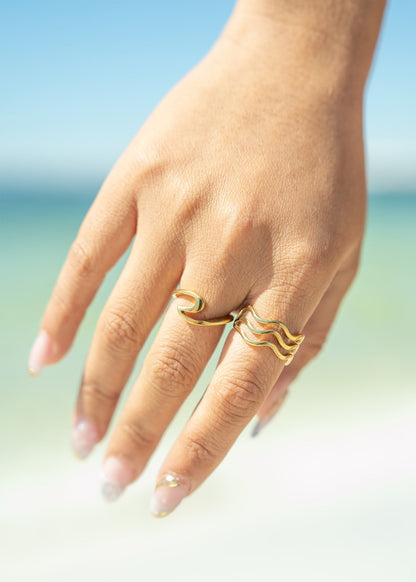 18K Gold PVD Stainless Steel Triple Wave Geometric Ring