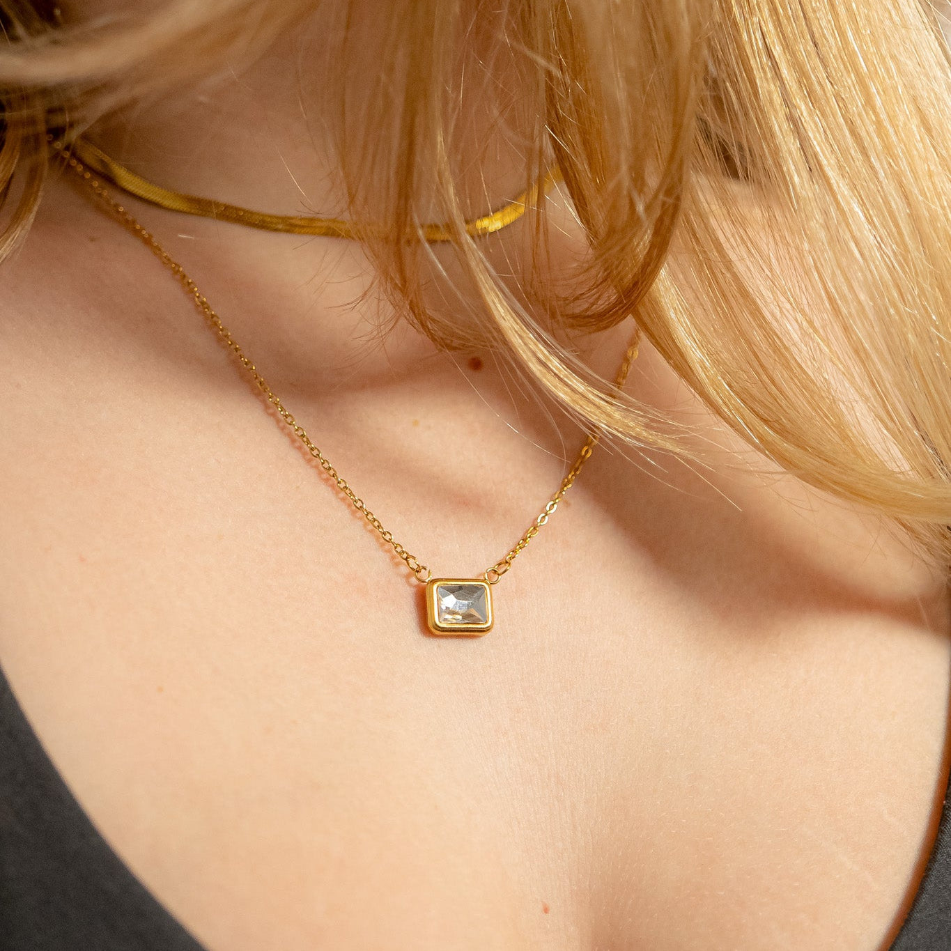 18K Gold PVD Emerald Birthstone Connector Charm 11mm