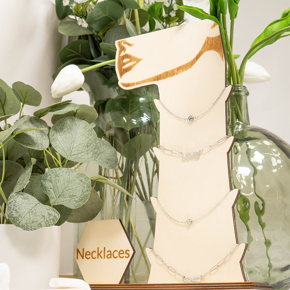 Necklace Standee Assembly Display