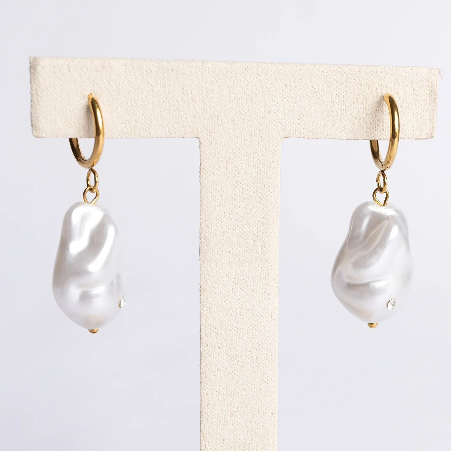 Wood Single Pair Earring Display