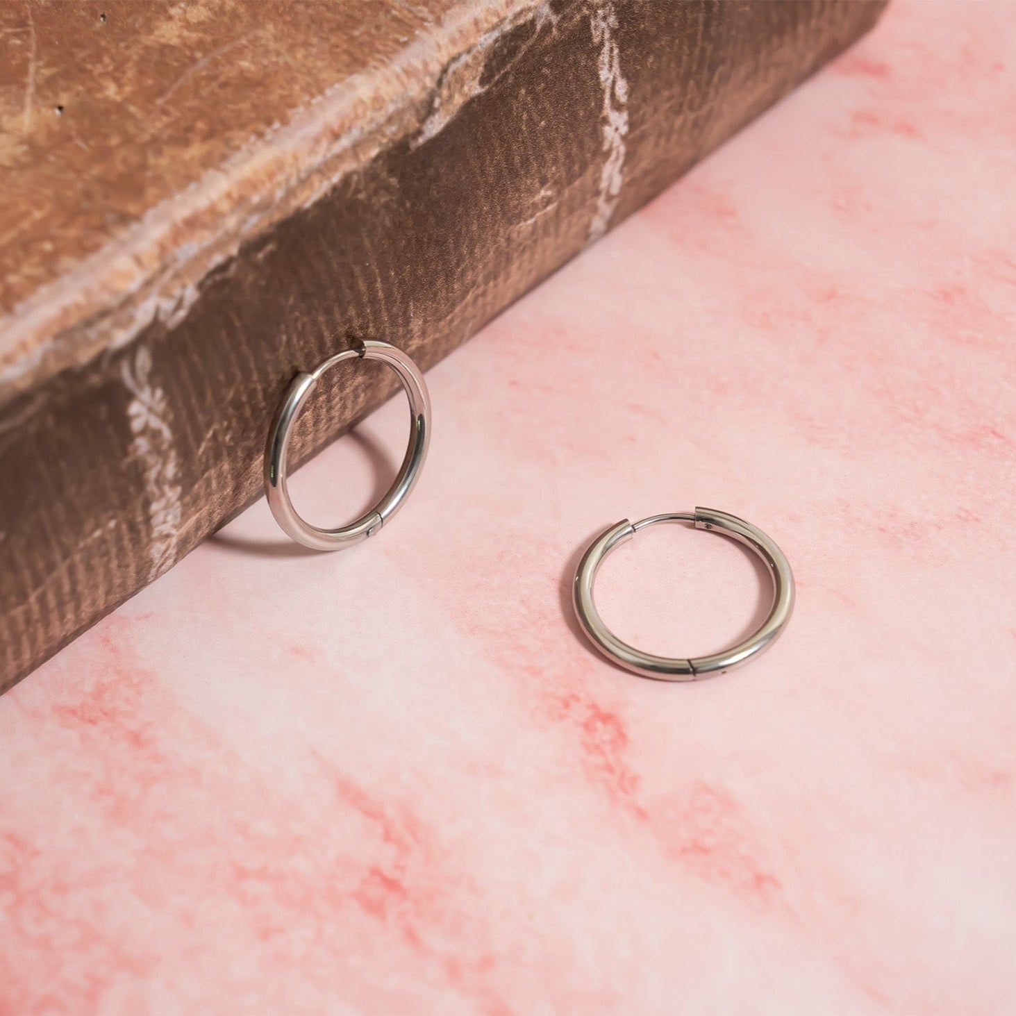 18K Gold PVD Stainless Steel Circle Huggie Hoop Earrings