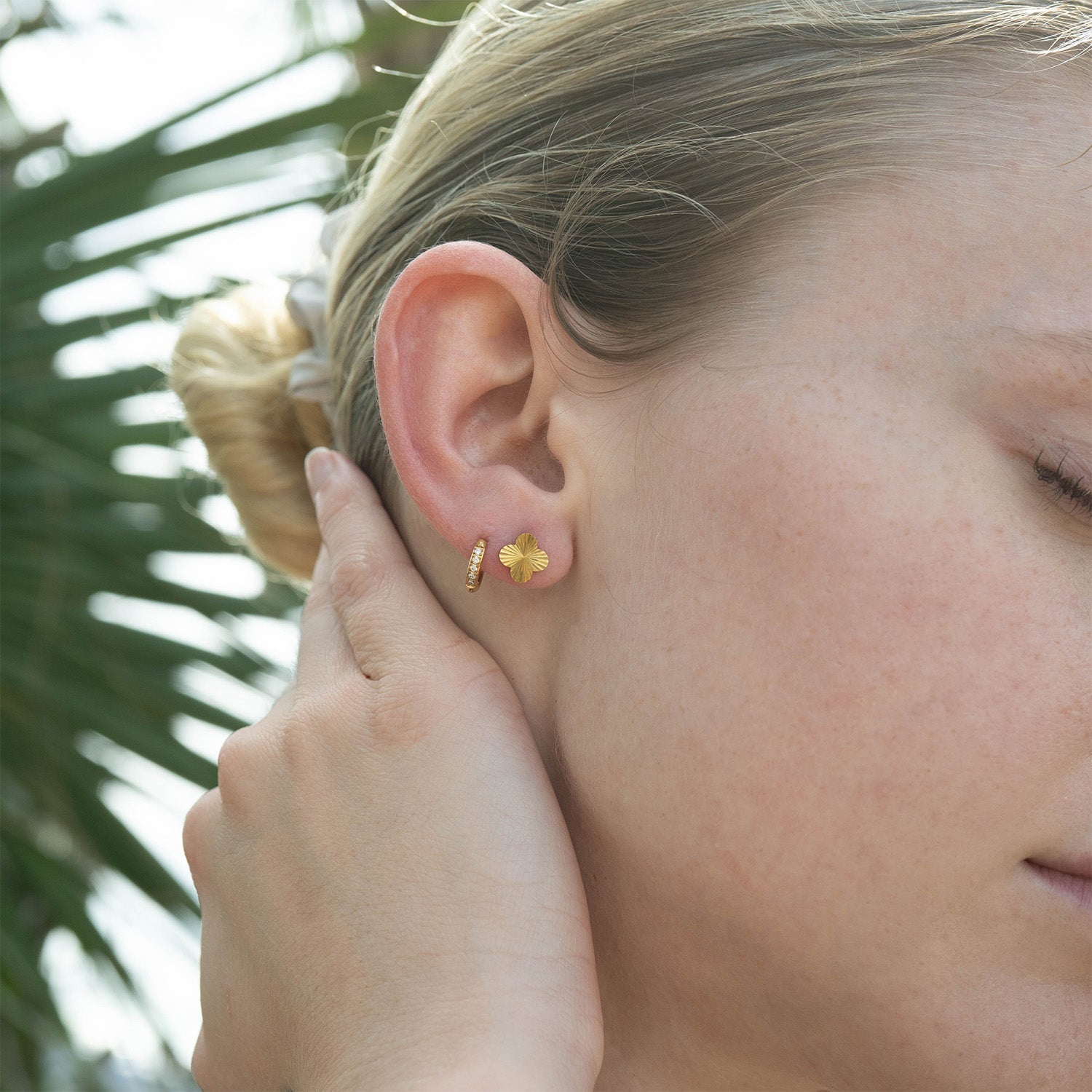 18K Gold PVD Stainless Steel Clover Stud Earring