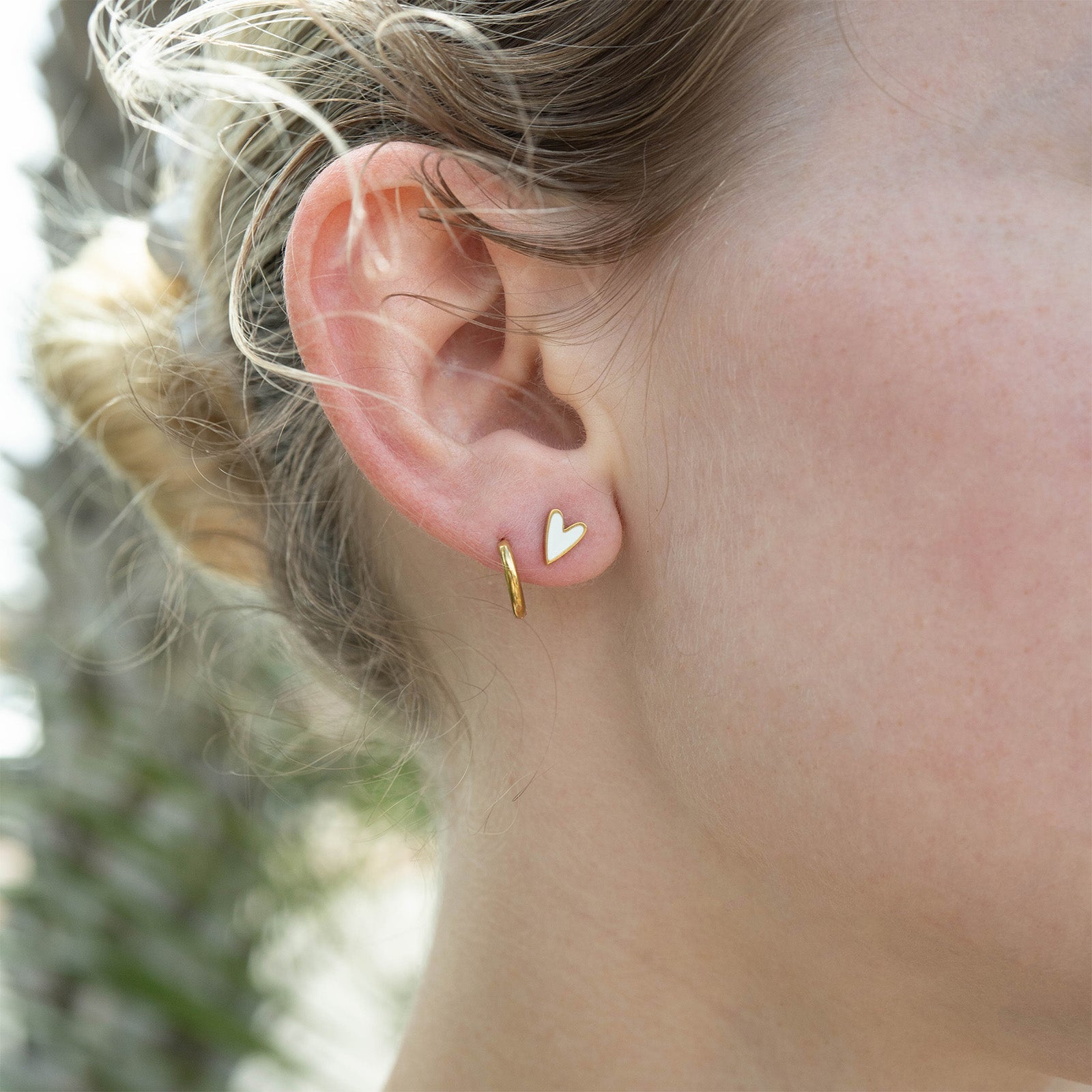 18K Gold PVD Stainless Steel White Enamel Heart Studs