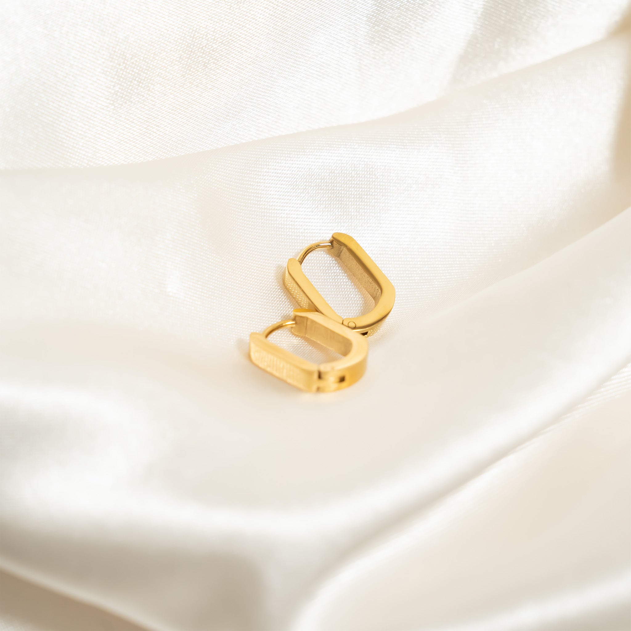 18K Gold PVD Stainless Steel Oval Huggies