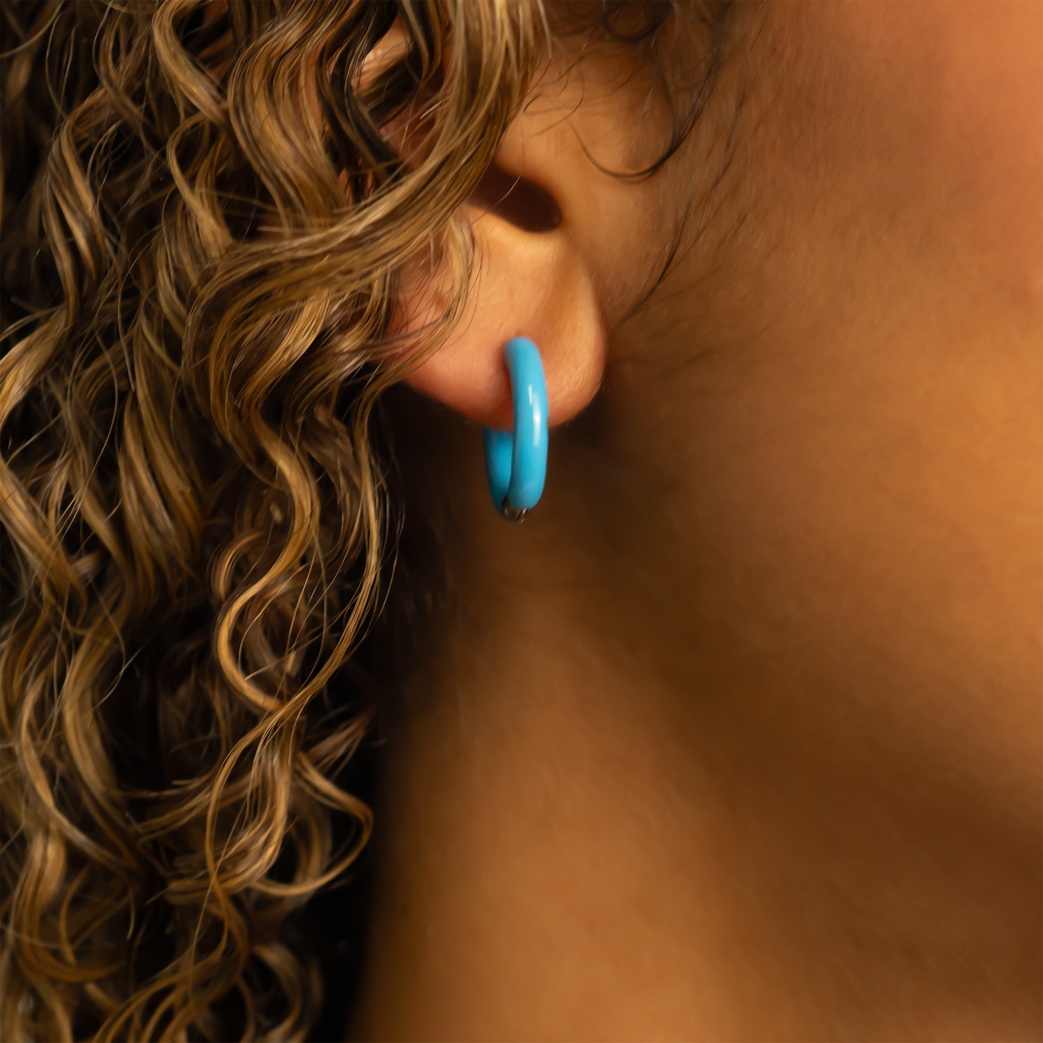 18K Gold PVD Stainless Steel Blue Epoxy Huggie Hoop Earrings