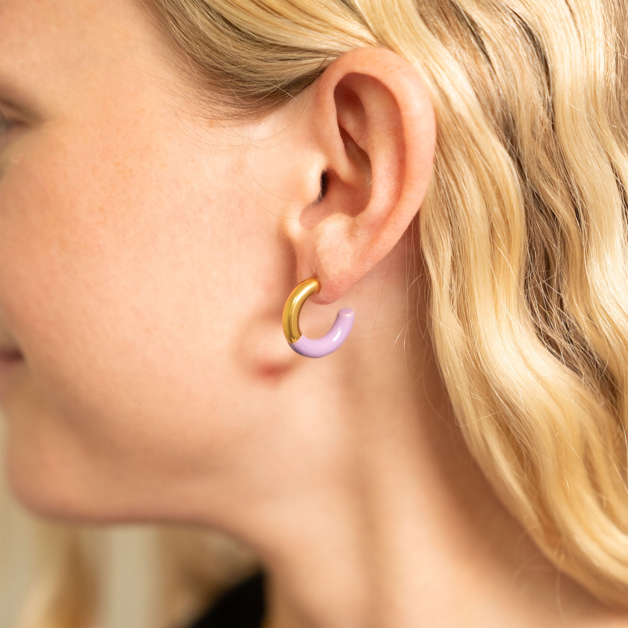 18K Gold PVD Stainless Steel Purple Epoxy Huggie hoop Earrings