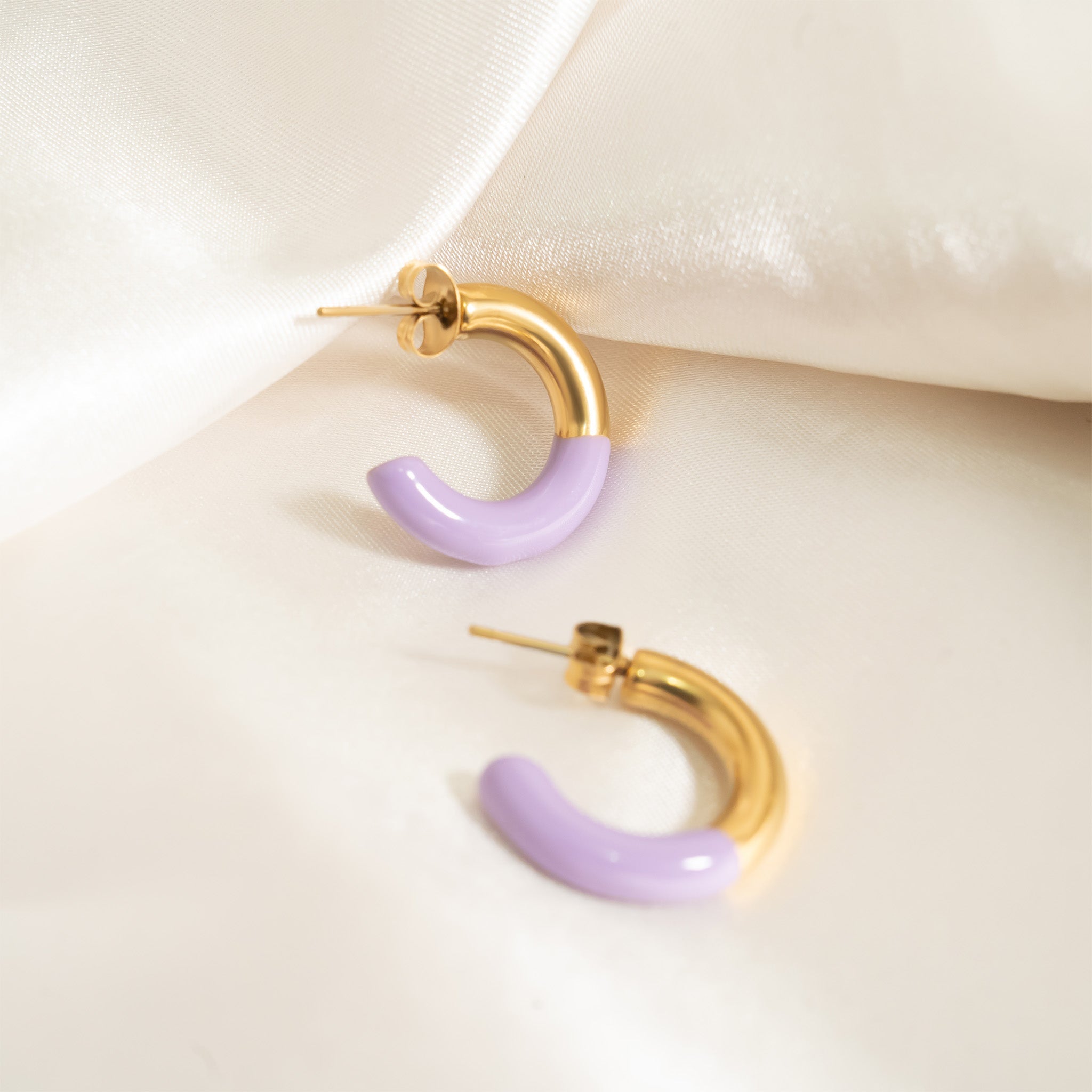 18K Gold PVD Stainless Steel Purple Epoxy Huggie hoop Earrings