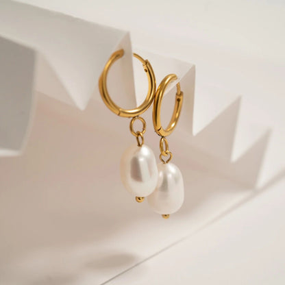 18K Gold PVD Stainless Steel Huggie Hoop with Freshwater Pearl Earring
