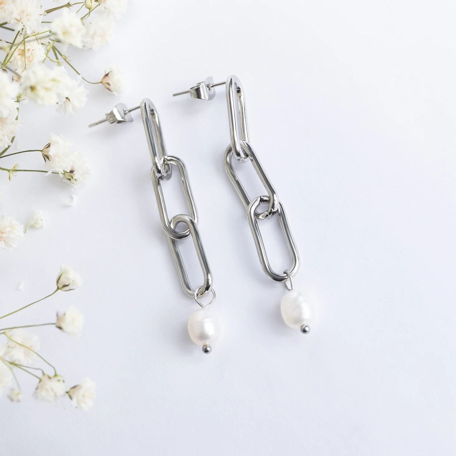 18K Gold PVD Stainless Steel Long Paperclip Dangle Earring