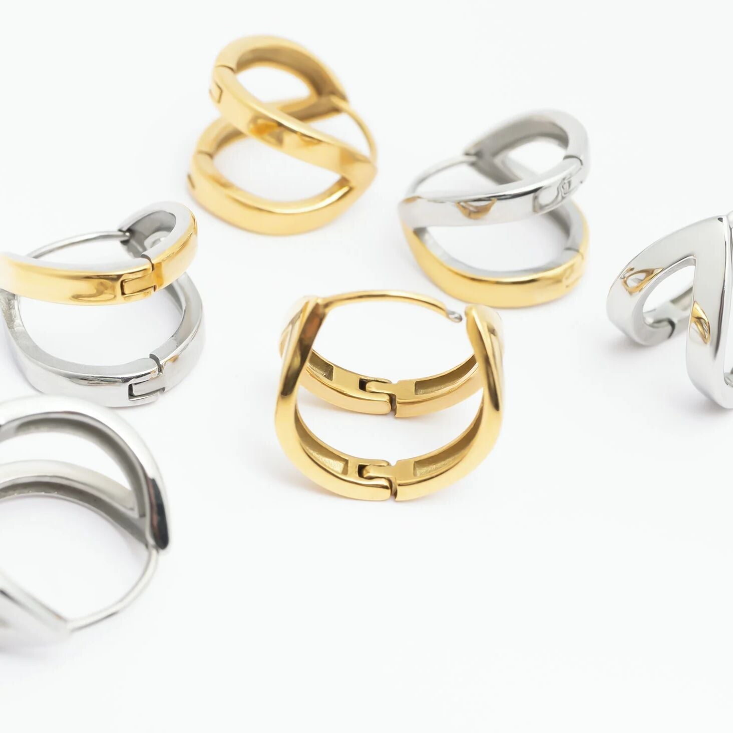18K Gold PVD Stainless Steel Split Hoop Earring