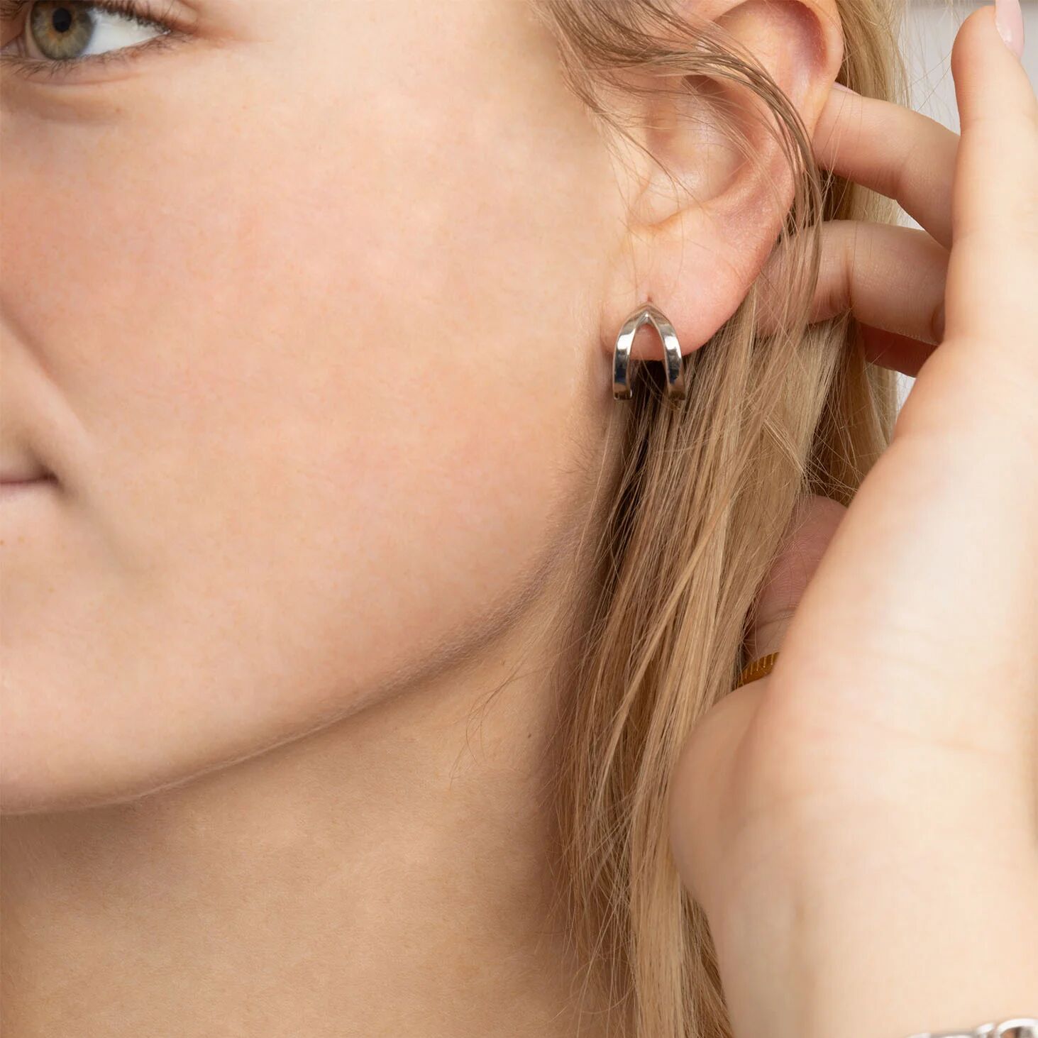 18K Gold PVD Stainless Steel Split Hoop Earring