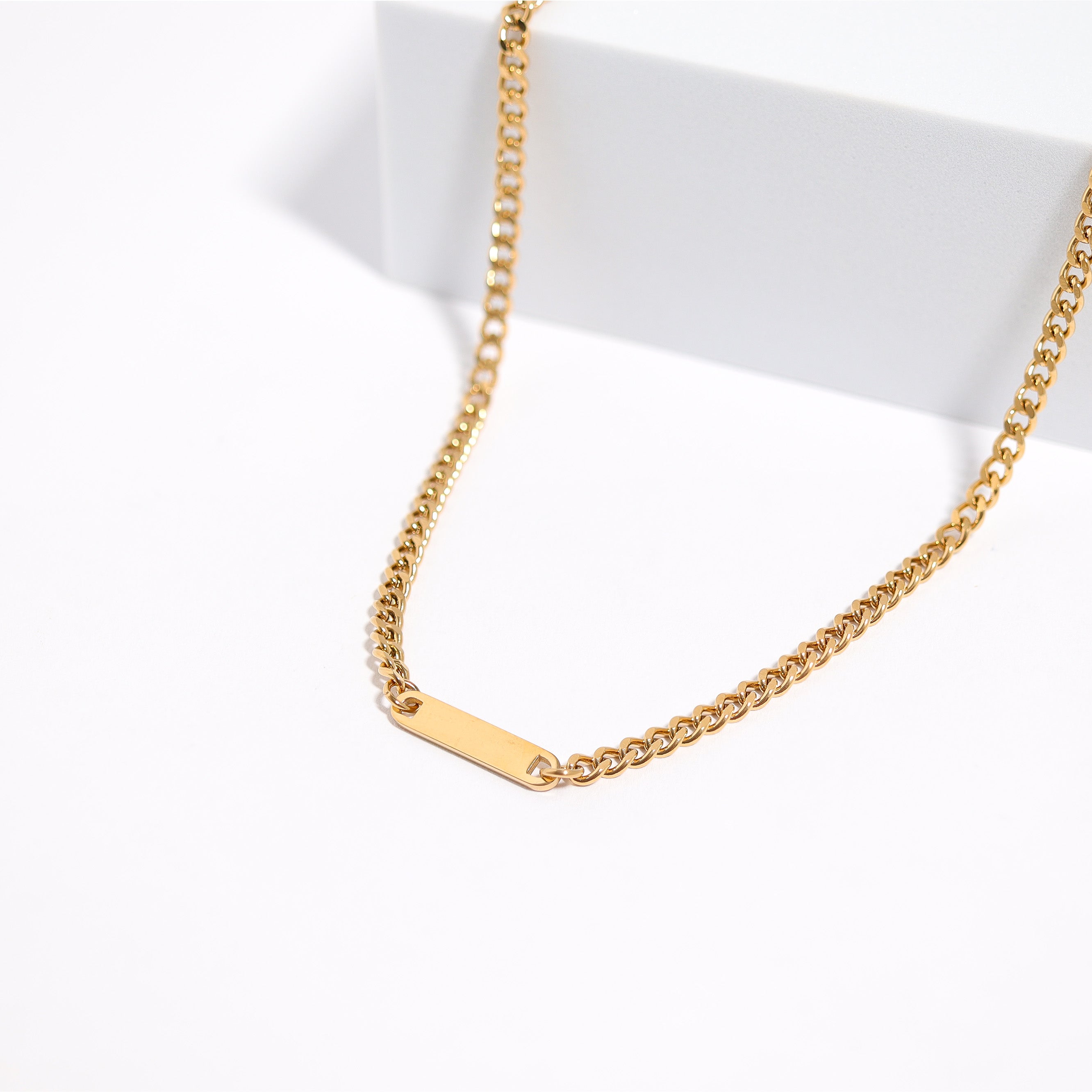 18K Gold PVD Stainless Steel Engravable Curb Chain Bar Necklace